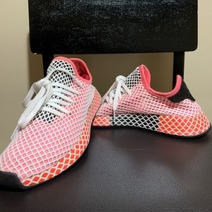 Adidas Deerupt runner sneakers